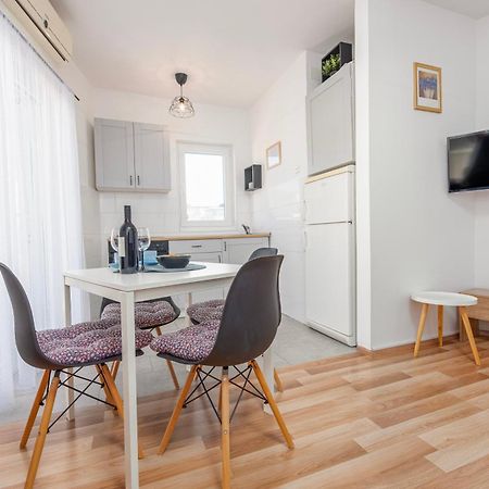 Apartman Iva Novalja Extérieur photo